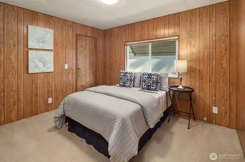 Bedroom - 23632 9th Pl W, Bothell, WA 98021 photo 4 of 4