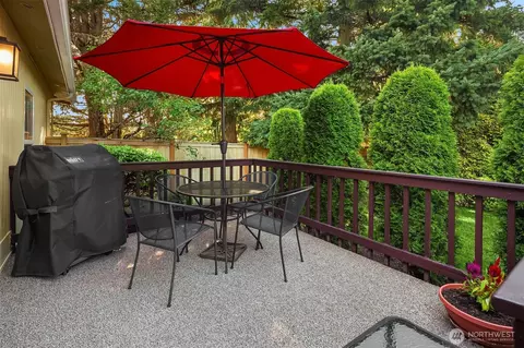 Exterior - 23632 9th Pl W, Bothell, WA 98021 photo 3 of 9