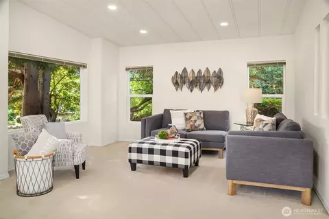 Living - 23632 9th Pl W, Bothell, WA 98021 photo 5 of 5