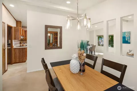 Dining - 23632 9th Pl W, Bothell, WA 98021 photo 2 of 3