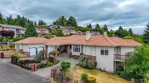 29851 12th Ave SW, Federal Way, WA 98023