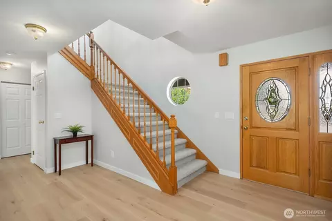 721 Crown Dr, Everett, WA 98203 photo 6