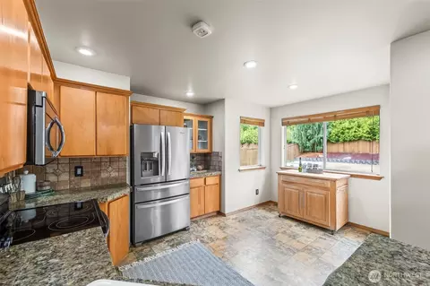 Kitchen - 15017 148th Avenue Ct E, Orting, WA 98360 photo 3 of 3
