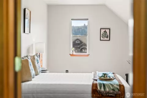 Bedroom - 15017 148th Avenue Ct E, Orting, WA 98360 photo 3 of 7