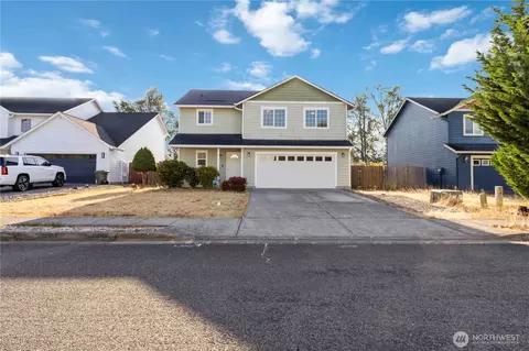 63 Crown Point Rd, Longview, WA 98632