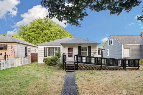 1310 8th Ave, Longview, WA 98632