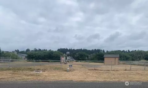33304 G, Ocean Park, WA 98640
