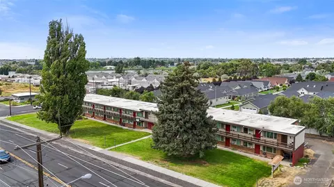 116 E Hill Ave, Moses Lake, WA 98837