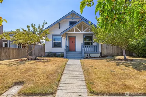 222 W Third St, Port Angeles, WA 98362