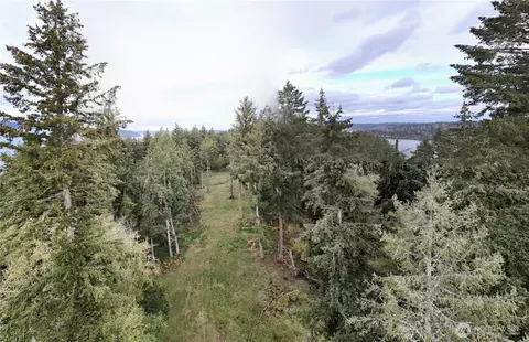 10909 W Morris Blvd, Steilacoom, WA 98388