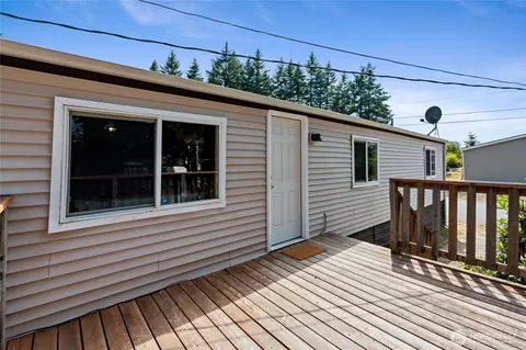 7420 St Hwy 3 #31, Bremerton, WA 98312