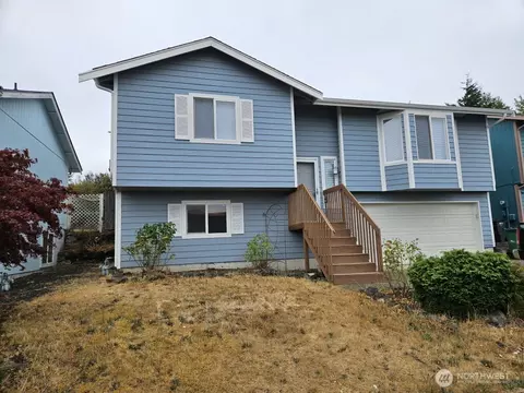 1171 Daniels Ave, Bremerton, WA 98312