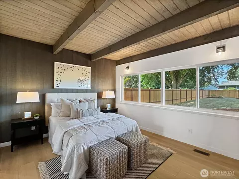 Bedroom - 324 Valley Ave E, Sumner, WA 98390 photo 1 of 4