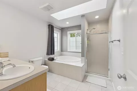 2750 Diamond Loop #E, Milton, WA 98354 photo 18