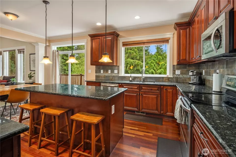Kitchen - 12320 219th Pl SE, Snohomish, WA 98296 photo 2 of 3