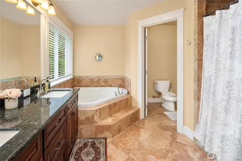 Bath - 12320 219th Pl SE, Snohomish, WA 98296 photo 1 of 4