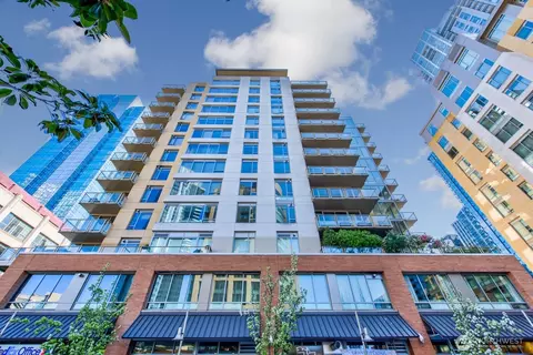 910 Lenora St #S604, Seattle, WA 98121