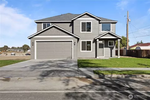 401 N Grape Dr, Moses Lake, WA 98837