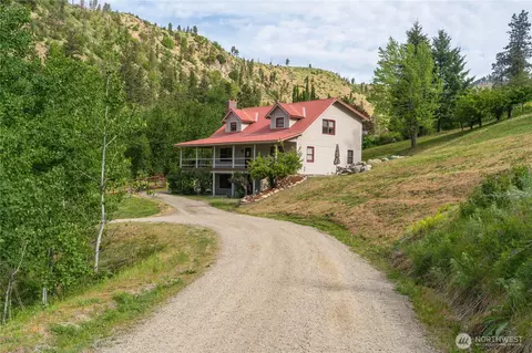 7280 Olalla Cyn Rd, Cashmere, WA 98815