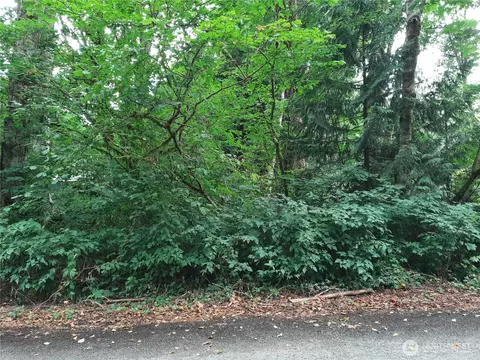 0 Spruce St, Concrete, WA 98237