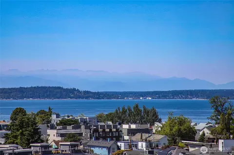5813 SW Horton St, Seattle, WA 98116