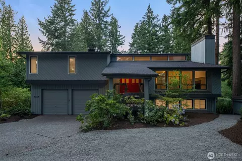 21812 SE 28th St, Sammamish, WA 98075