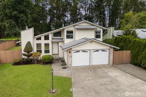 130 6th Ave SW, Pacific, WA 98047