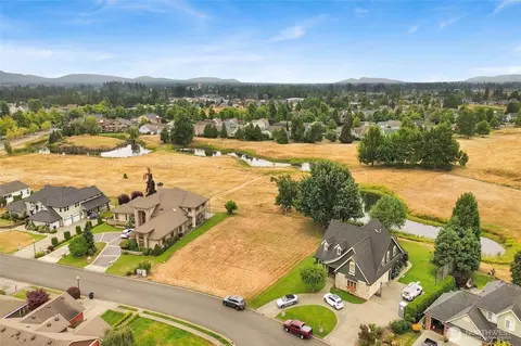 0 Island Green Way, Lynden, WA 98264