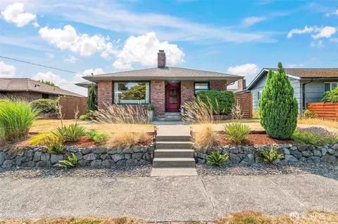 4214 N 11th St, Tacoma, WA 98406