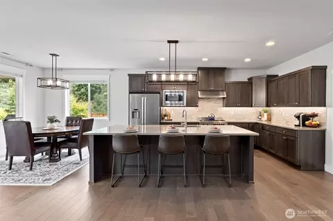 Kitchen - 15708 220th St SE, Monroe, WA 98272 photo 4 of 4