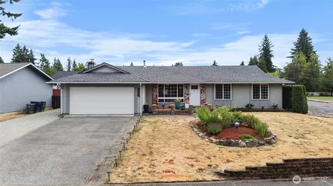 2902 Scenic Dr SE, Auburn, WA 98092