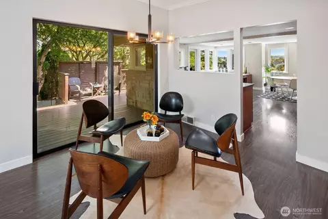 Dining - 3771 W Commodore Way, Seattle, WA 98199 photo 1 of 2