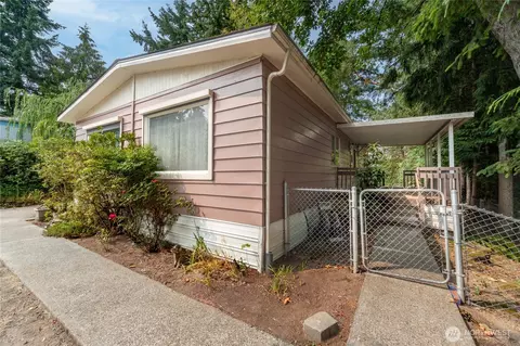 3060 NE Mcwilliams Rd #79, Bremerton, WA 98311