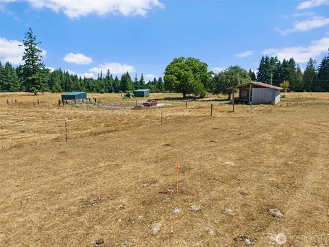 Exterior - 350 Frogner Rd, Chehalis, WA 98532 photo 5 of 6