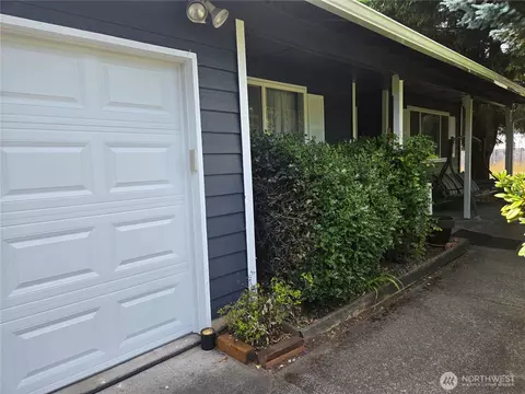 1901 Hanover Dr SE, Lacey, WA 98503