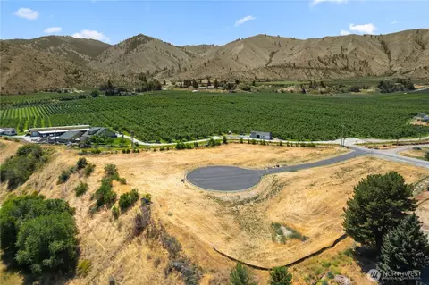 6 Penstemon Ln, Monitor, WA 98836