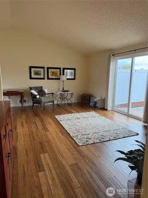 Living - 500 W Bowman Ct, Sequim, WA 98382 photo 1 of 6