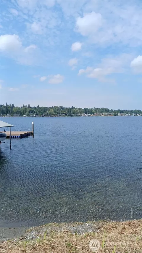 426 S Lake Stevens Rd, Lake Stevens, WA 98258