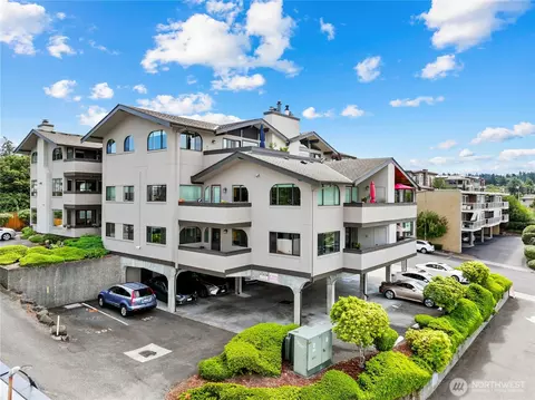 523 Maple St #103, Edmonds, WA 98020