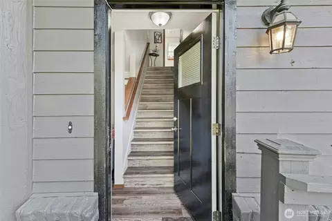 Entry Way - 12209 11th Pl W, Everett, WA 98204 photo 2 of 2