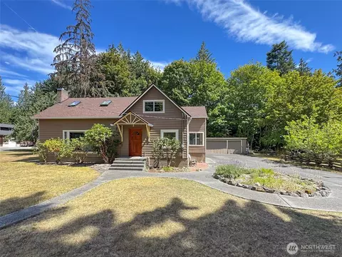 1703 S Golf Course Rd, Port Angeles, WA 98362