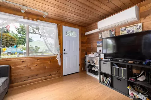 Entry Way - 31580 E 3rd St, Lyman, WA 98263 photo 1 of 1