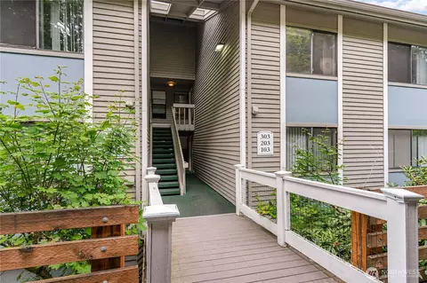 31510 106th Pl SE #R303, Auburn, WA 98092