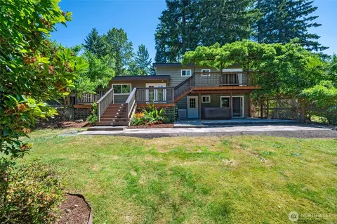 13651 183rd Ave SE, Renton, WA 98059