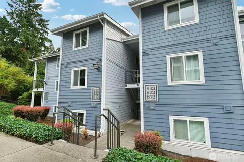 2511 S 248th St #B22, Kent, WA 98032