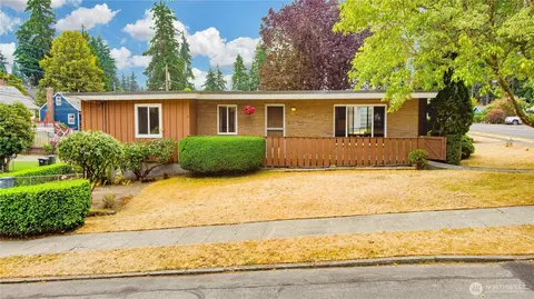301 Eldorado Ave, Fircrest, WA 98466