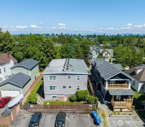 711 21st Ave, Seattle, WA 98122