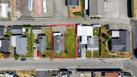 View/Area - 349 Rainier Ave, Enumclaw, WA 98022 photo 2 of 2