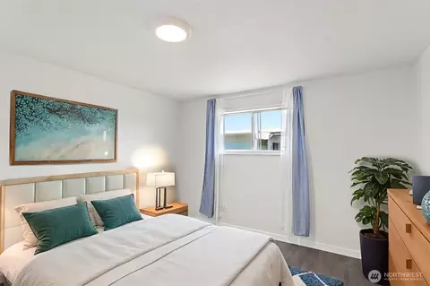 Bedroom - 349 Rainier Ave, Enumclaw, WA 98022 photo 1 of 2