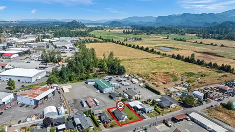View/Area - 349 Rainier Ave, Enumclaw, WA 98022 photo 1 of 2